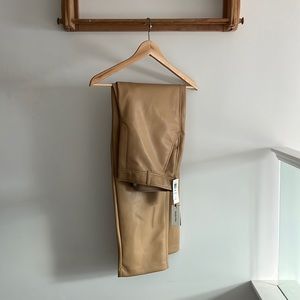 COPY - Brand new with tags Aritzia Babaton command pant in classic tan size 12